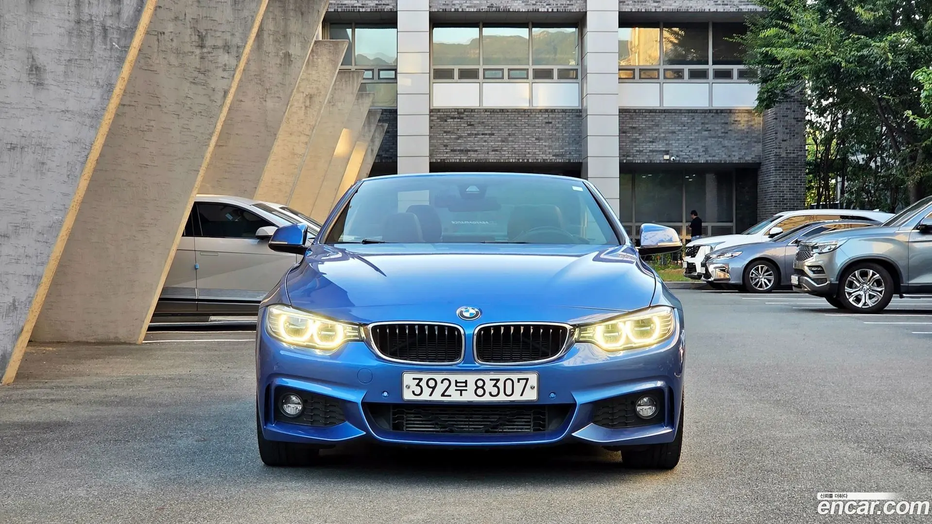 Main__Slider__Photo:4-Series BMW 2015.4-1