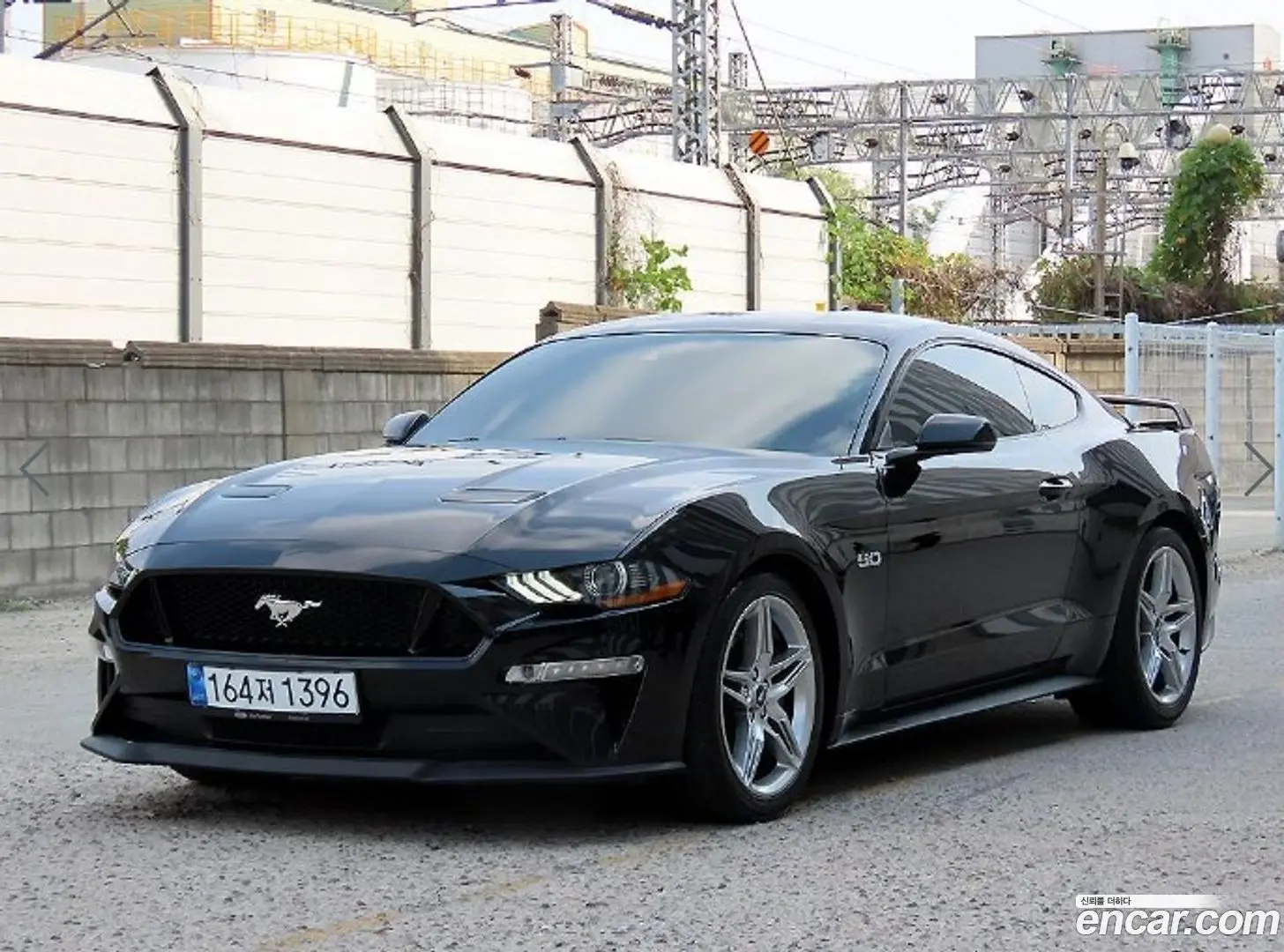 Main__Slider__Photo:Mustang Ford 2020.11-1