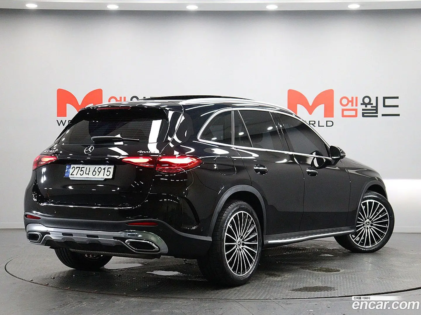 Main__Slider__Photo:GLC-Class Mercedes-Benz 2023.10-1