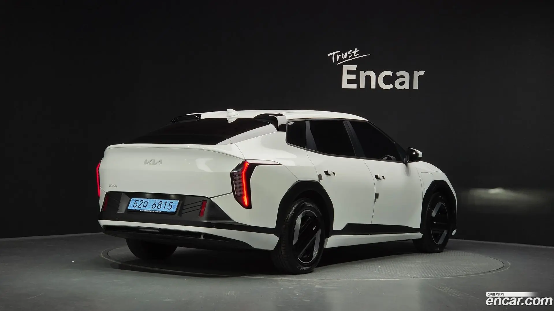 Main__Slider__Photo:EV4 Kia 2025.8-1