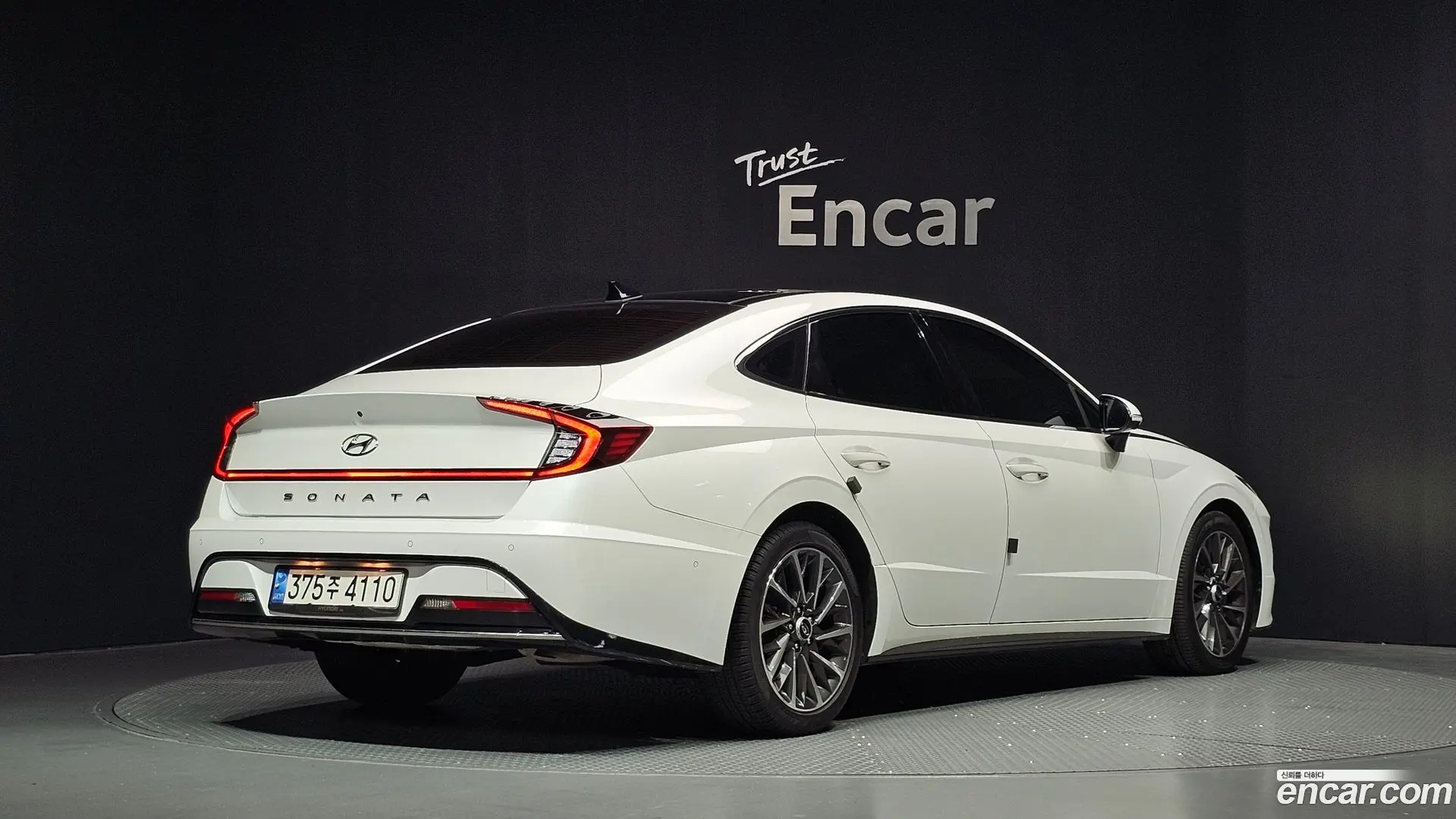 Main__Slider__Photo:Sonata Hyundai 2021.2-1