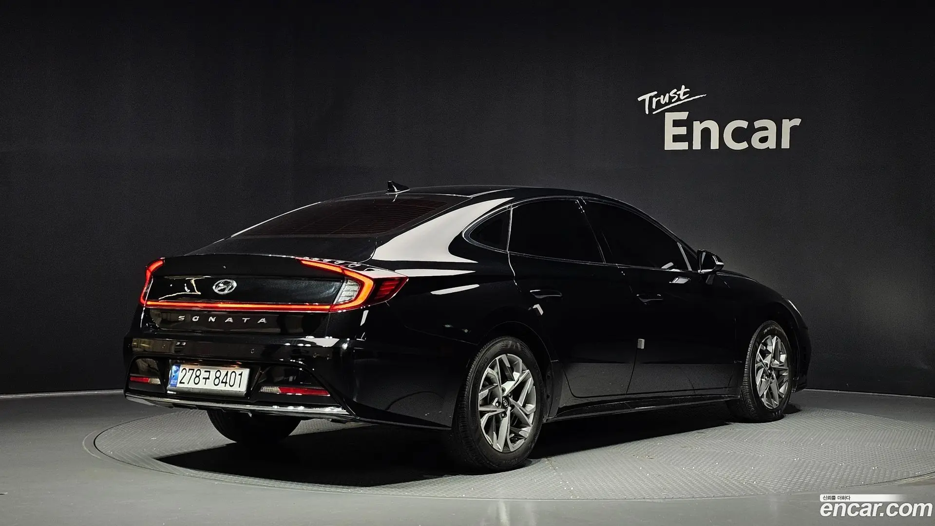 Main__Slider__Photo:Sonata Hyundai 2021.8-1