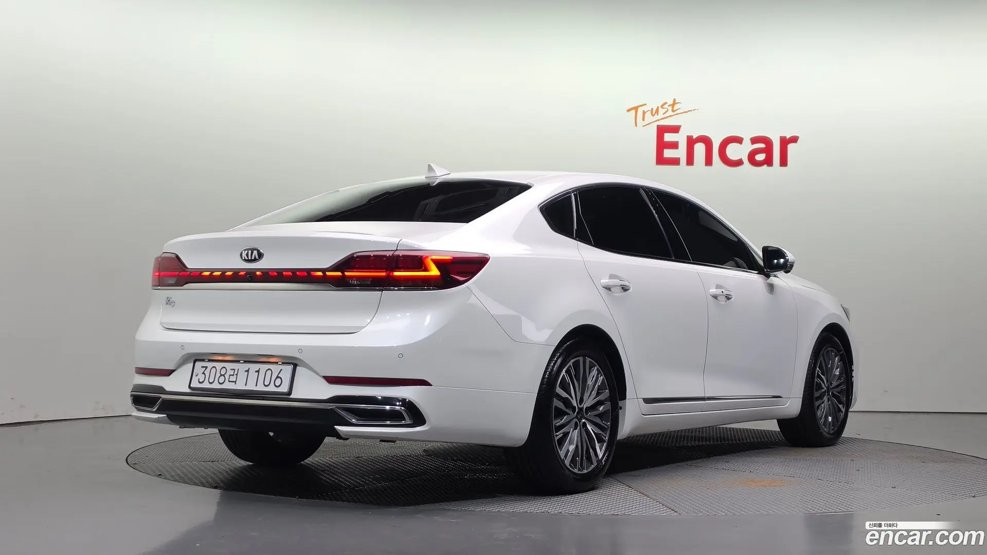 Main__Slider__Photo:K7 Kia 2019.8-1