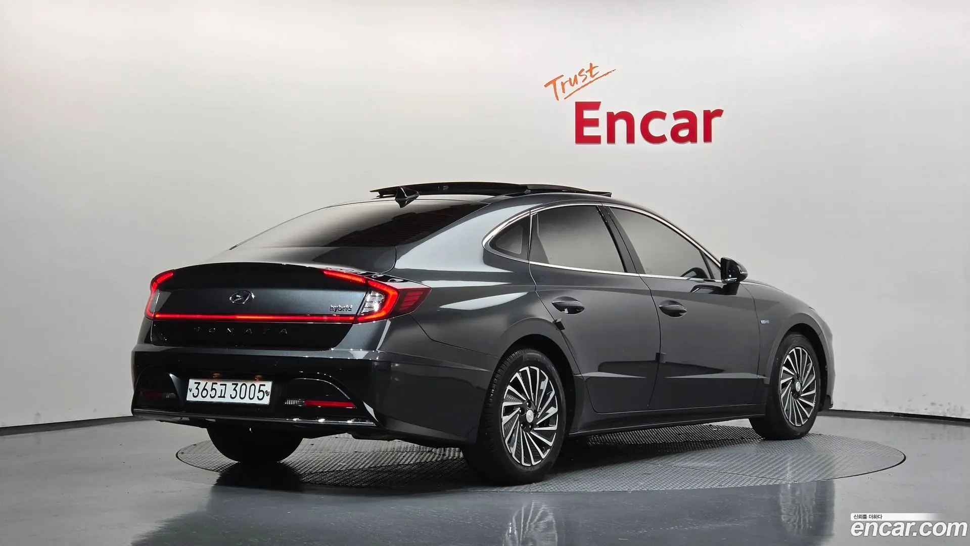 Main__Slider__Photo:Sonata Hyundai 2020.3-1