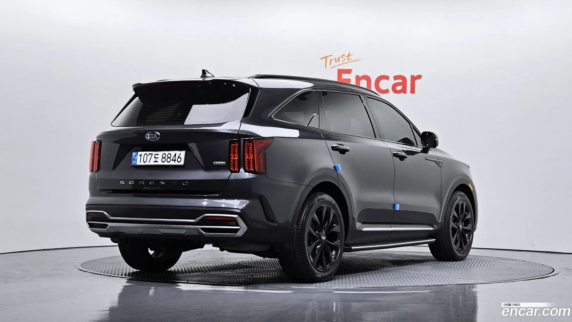 Main__Slider__Photo:Sorento Kia 2020.11-1