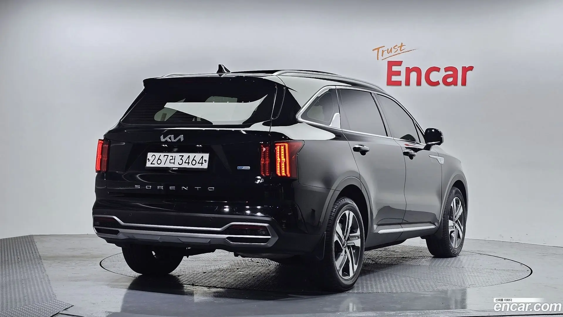 Main__Slider__Photo:Sorento Kia 2022.0-1