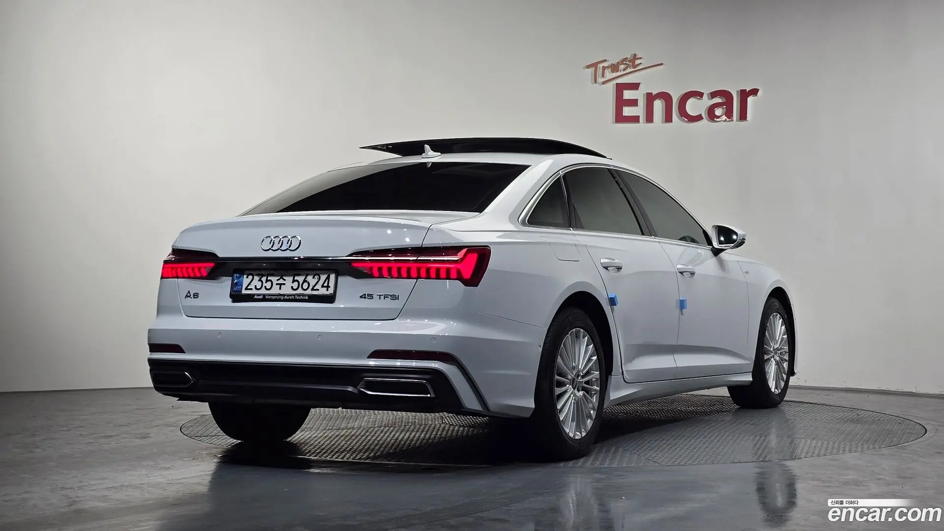 Main__Slider__Photo:A6 Audi 2021.1-1