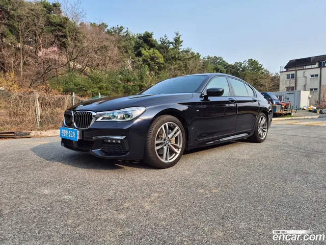 Main__Slider__Photo:7-Series BMW 2018.5-1