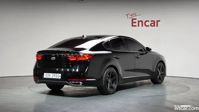 Main__Slider__Photo:K7 Kia 2018.4-1
