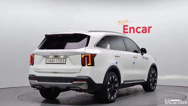 Main__Slider__Photo:Sorento Kia 2024.0-1