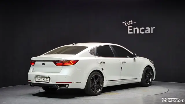 Main__Slider__Photo:K7 Kia 2018.4-1