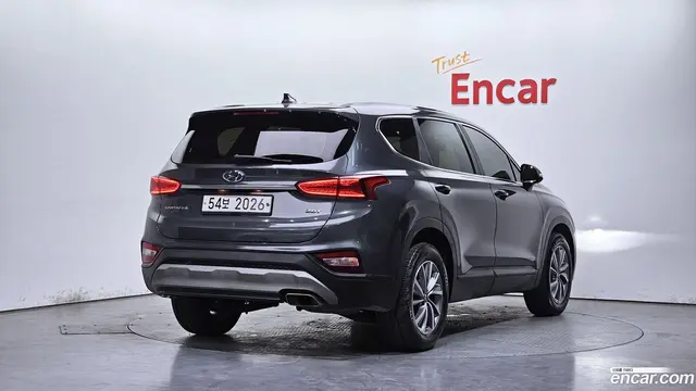 Main__Slider__Photo:Santafe Hyundai 2018.8-1