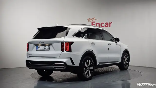 Main__Slider__Photo:Sorento Kia 2022.7-1