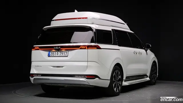 Main__Slider__Photo:Canival Kia 2023.3-1