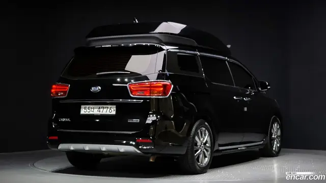 Main__Slider__Photo:Canival Kia 2019.1-1