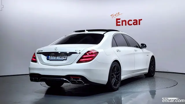 Main__Slider__Photo:S-Class Mercedes-Benz 2019.11-1