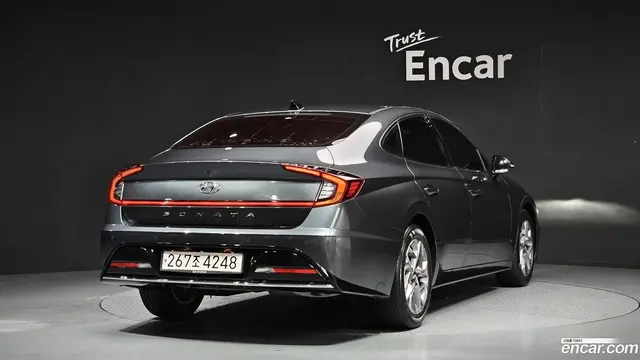 Main__Slider__Photo:Sonata Hyundai 2021.9-1