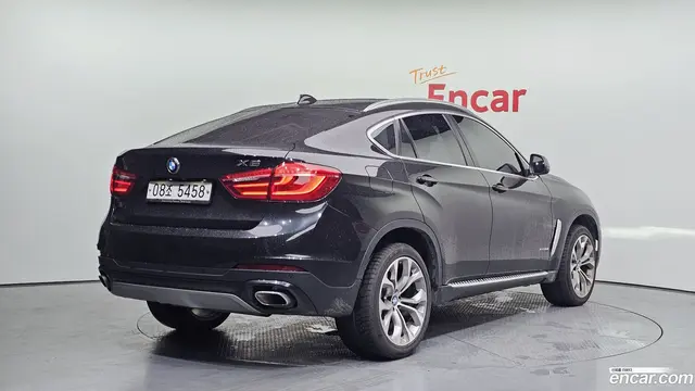Main__Slider__Photo:X6 BMW 2018.0-1