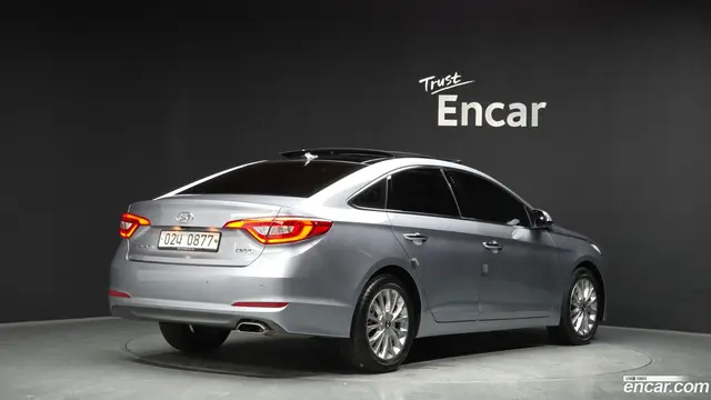 Main__Slider__Photo:Sonata Hyundai 2016.4-1