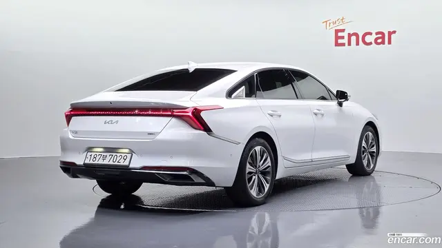 Main__Slider__Photo:K8 Kia 2022.5-1
