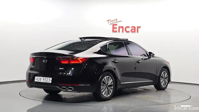 Main__Slider__Photo:K7 Kia 2018.4-1