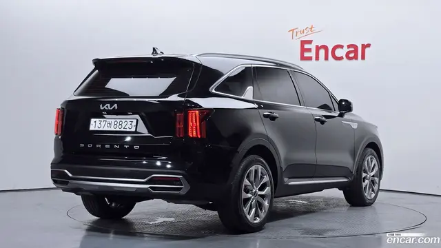 Main__Slider__Photo:Sorento Kia 2022.3-1