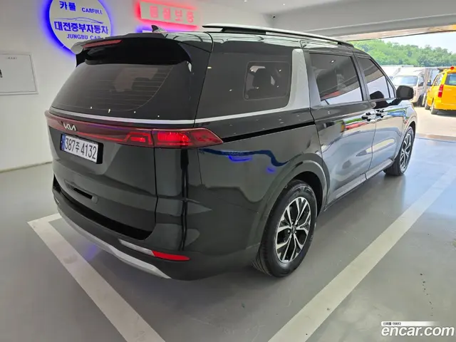 Main__Slider__Photo:Canival Kia 2022.4-1