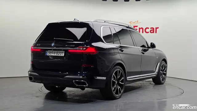 Main__Slider__Photo:X7 BMW 2020.9-1