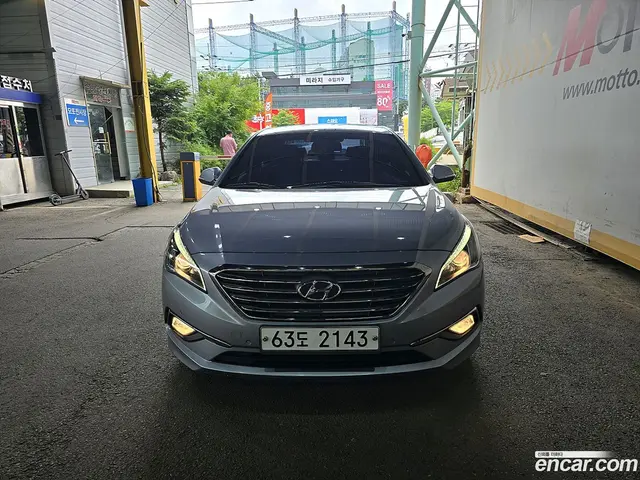Main__Slider__Photo:Sonata Hyundai 2017.4-1