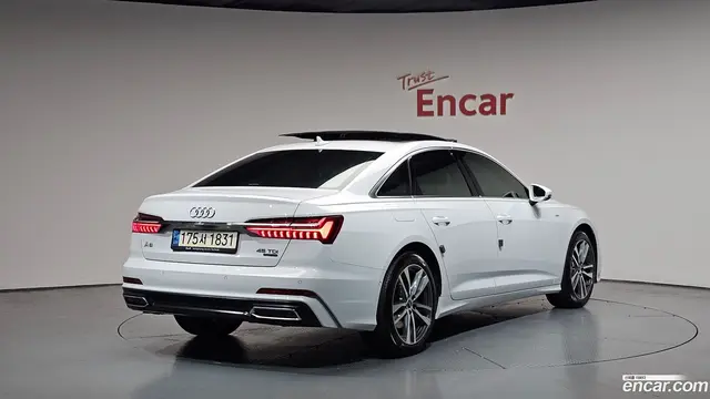 Main__Slider__Photo:A6 Audi 2021.11-1