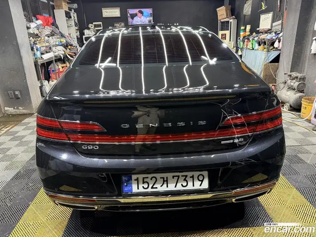 Main__Slider__Photo:G90 Genesis 2019.5-1