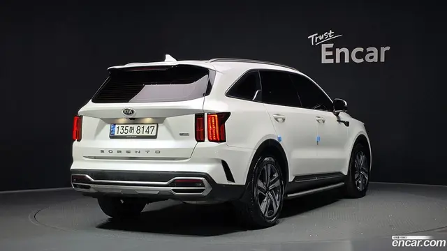 Main__Slider__Photo:Sorento Kia 2020.10-1