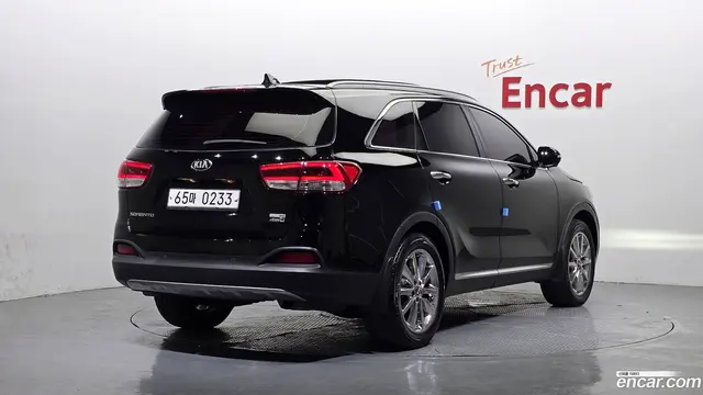Main__Slider__Photo:Sorento Kia 2016.9-1