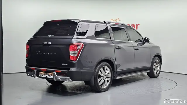 Main__Slider__Photo:Rexton KG Mobility 2019.2-1