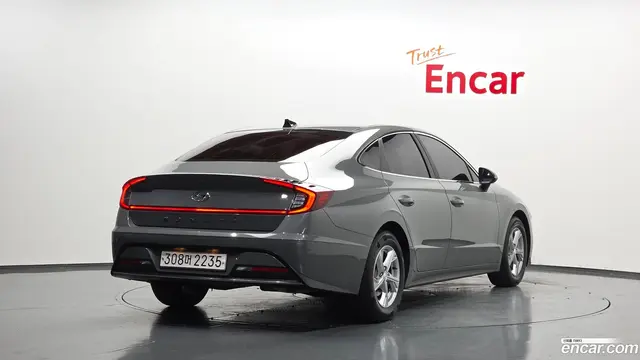 Main__Slider__Photo:Sonata Hyundai 2019.6-1