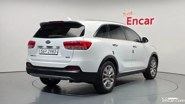 Main__Slider__Photo:Sorento Kia 2017.0-1