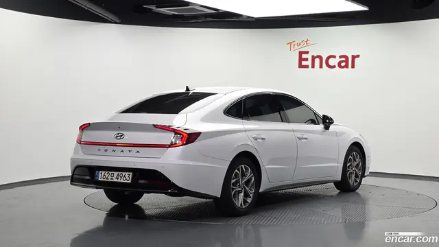 Main__Slider__Photo:Sonata Hyundai 2022.10-1