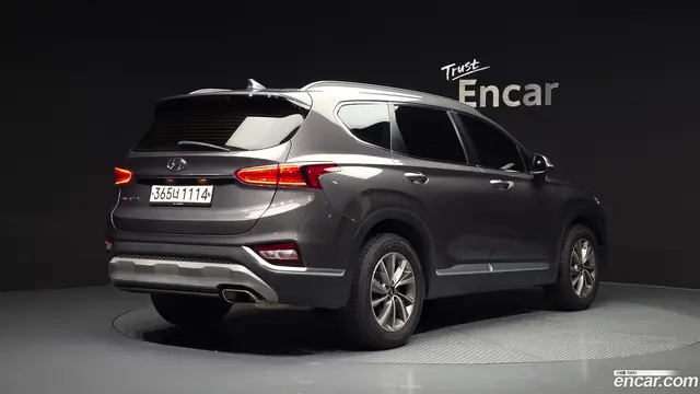 Main__Slider__Photo:Santafe Hyundai 2019.9-1