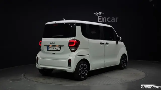 Main__Slider__Photo:RAY Kia 2022.2-1
