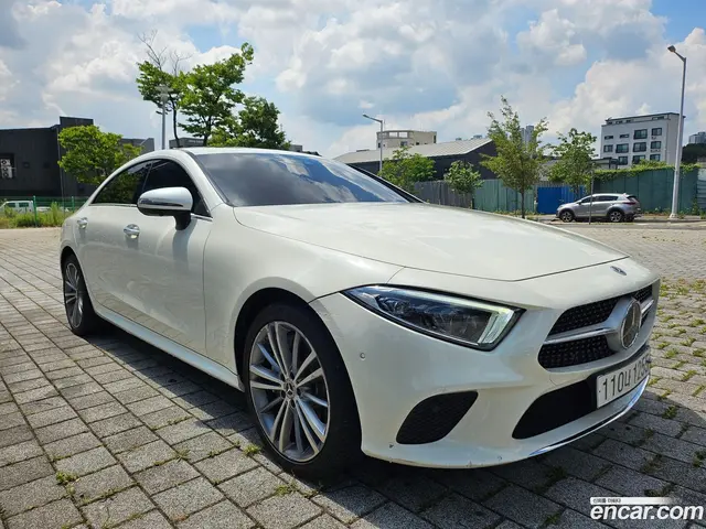 Main__Slider__Photo:CLS-Class Mercedes-Benz 2019.0-1
