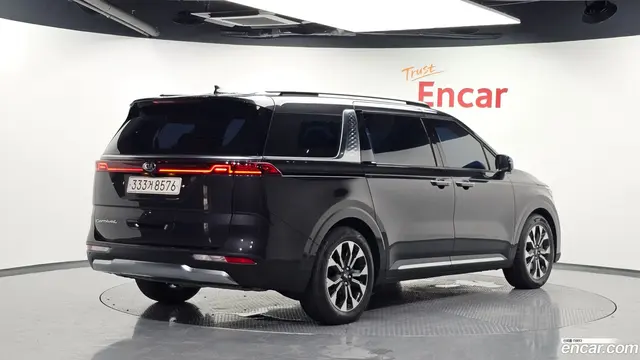 Main__Slider__Photo:Canival Kia 2021.5-1