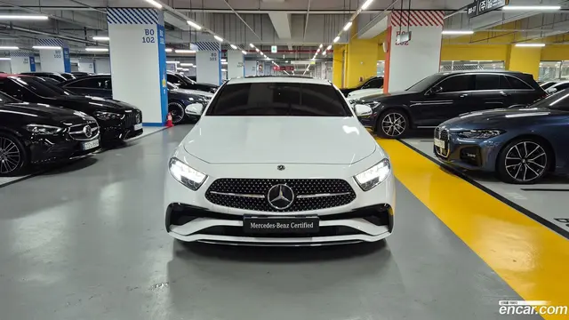 Main__Slider__Photo:CLS-Class Mercedes-Benz 2023.2-1