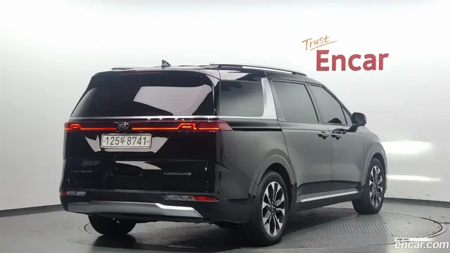 Main__Slider__Photo:Canival Kia 2020.7-1