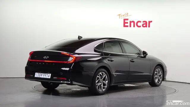 Main__Slider__Photo:Sonata Hyundai 2022.3-1