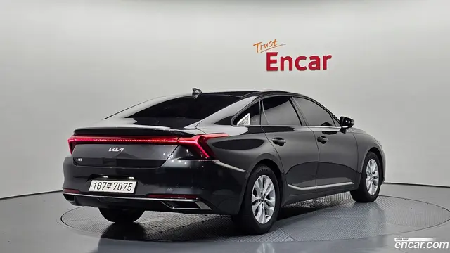 Main__Slider__Photo:K8 Kia 2022.0-1