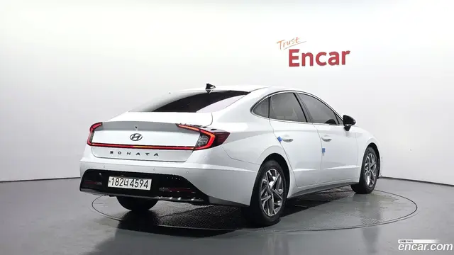Main__Slider__Photo:Sonata Hyundai 2022.6-1
