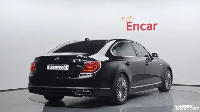 Main__Slider__Photo:K9 Kia 2018.7-1