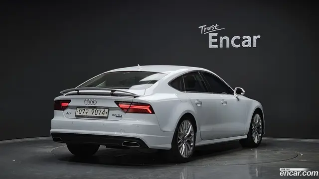 Main__Slider__Photo:A7 Audi 2015.5-1