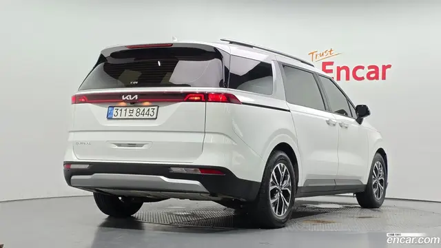 Main__Slider__Photo:Canival Kia 2022.11-1