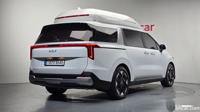 Main__Slider__Photo:Canival Kia 2024.8-1